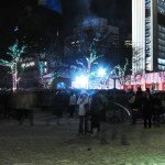 Random image: standing very still @ Nathan Phillips Square