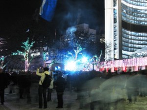 standing very still @ Nathan Phillips Square