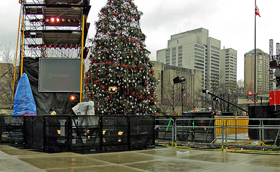 christmas tree, nathan phillip's square, new year celebration, rogers, citytv, toronto, city, life