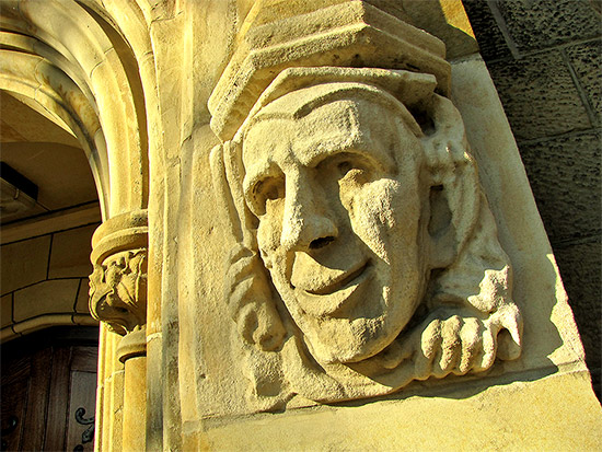 university of toronto, st. george campus, stone carving, entrance, toronto, city, life