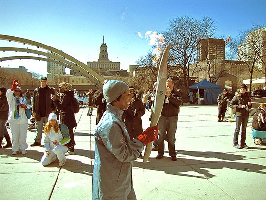 paralympic torch relay, nathan phillips square, city hall, toronto, city, life