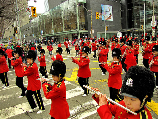 st. patrick's day parade, philippine heritage band, yonge street, toronto, city, life