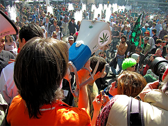 bullhorn, organizer, 420, rally, demonstration, protest, pot, weed, cannabis, marijuana, yonge-dundas square, yds, toronto, city, life