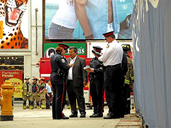 officials, fire, safety, police, ambulance, meeting, statement, collapsed wall, yonge, gould, street, ryerson university, toronto, city, life