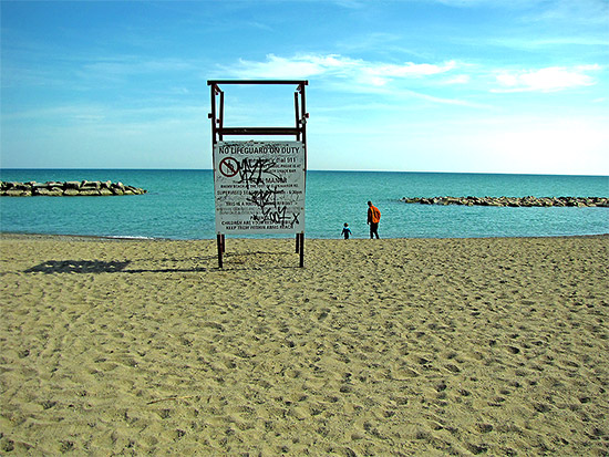 balmy beach, the beach, neighbourhood, neighborhood, district, queen street east, toronto, city, life