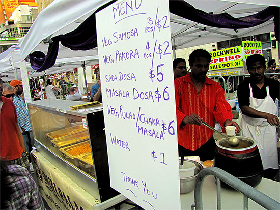 food vendor, yonge-dundas square, toronto, city, life