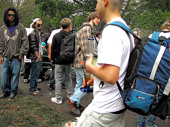 bong, global marijuana march, freedom festival, queen's park, toronto, city, life