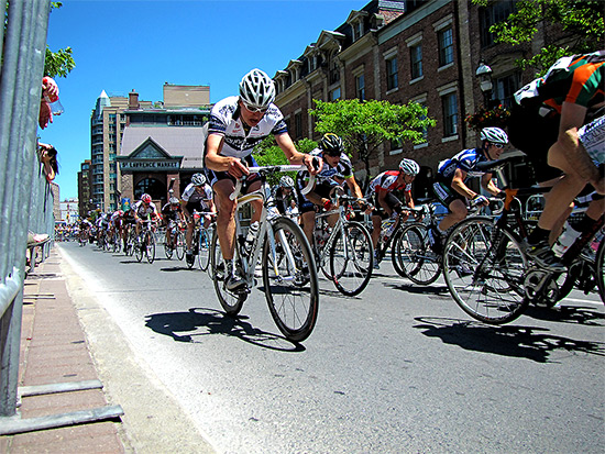 criterium, road, race, street, bicycle, biking, cycles, cyclists, bicycling, riding, competition, 2010, front street, toronto, city, life