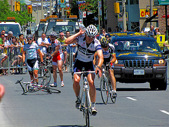 criterium, accident, collission, road, race, street, bicycle, biking, cycles, cyclists, bicycling, riding, competition, 2010, front street, toronto, city, life