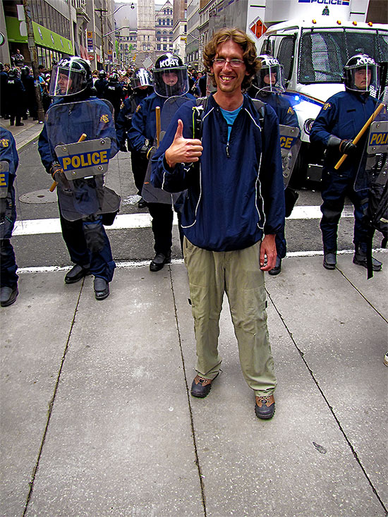 g20, protests, riots, flower power, riot police, bay street, richmond street, toronto, city, life