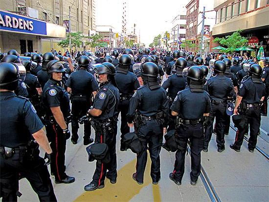 toronto police, riot cops, carlton street, toronto, city, life