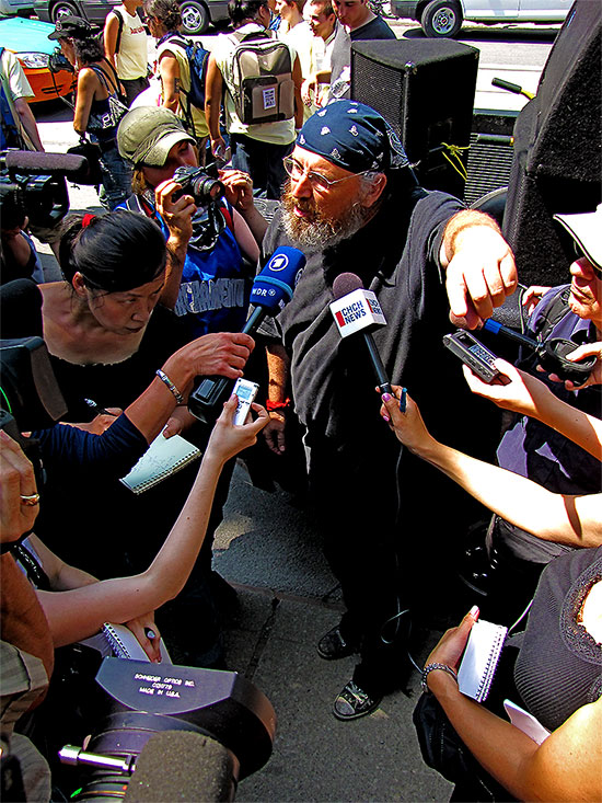 media, interview, protests, protesters, allan gardens, g20, toronto, city, life