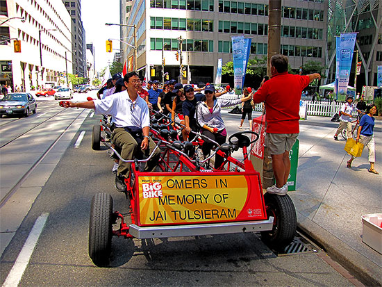 omers big bicycle, wellington street, toronto, city, life