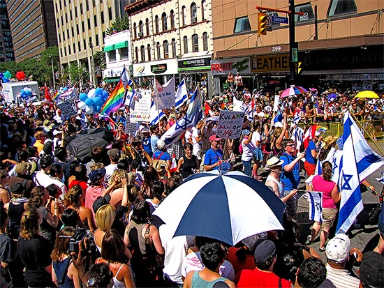 pride parade 2010, yonge street, toronto, city, life