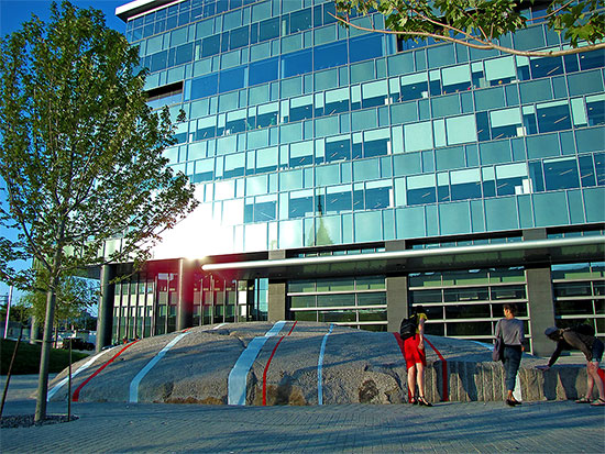 corus entertainment buiding, art, rock, abstract, sugar beach, jarvis street, toronto, city, life