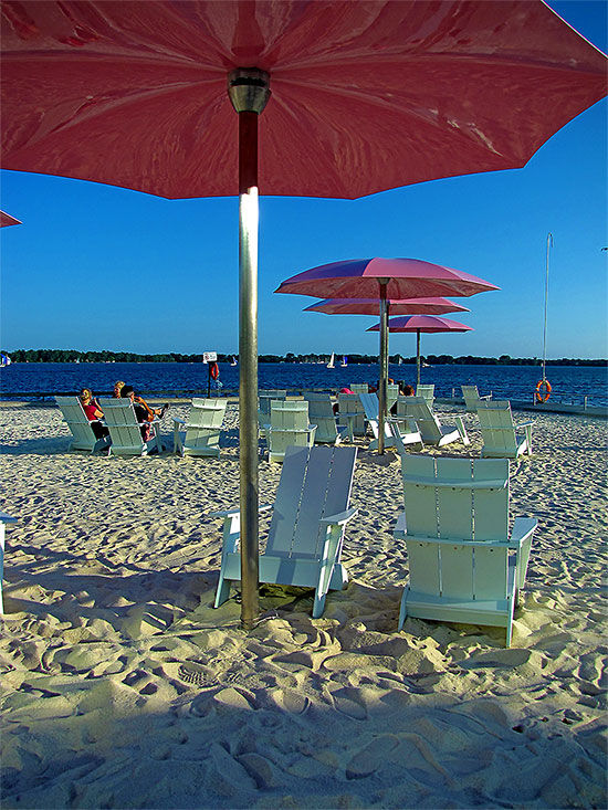 sugar beach, jarvis street, toronto, city, life