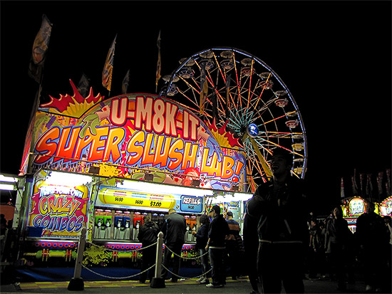 slushie station, ferris wheel, cne, canadian national exhibition, toronto, city, life