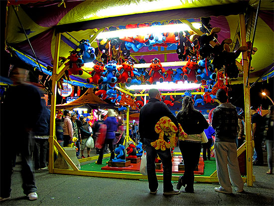 game, midway, carnival, fair, cne, canadian national exhbition, toronto, city, life