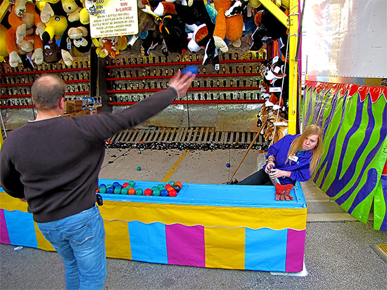 bottle breaking game, carnival, fair, cne, canadian national exhbition, toronto, city, life