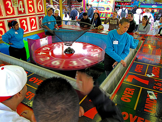 gambling, games, carnival, fair, cne, canadian national exhbition, toronto, city, life