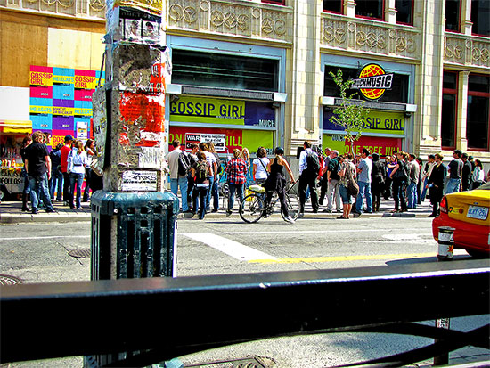 sass jordan, busking, john street, much music building, warchild.org, toronto, city, life