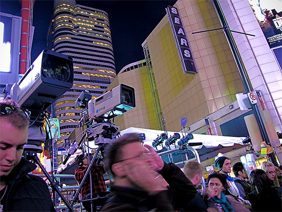 face-off, maple leafs, nhl, opener, yonge-dundas square, toronto, city, life