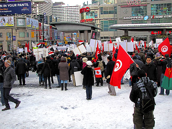 egypt protest, yds, yonge-dundas square, toronto, city, life