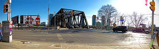 bathurst street bridge, go train tracks, panorama, toronto, city, life, blog