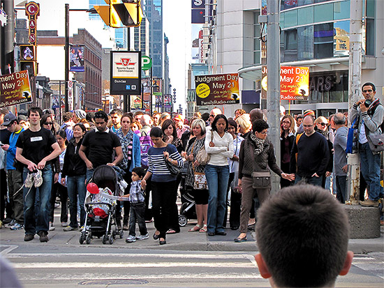 may 21, 2011, doomsday, yonge street, dundas street, intersection, crowd, toronto, city, life, blog