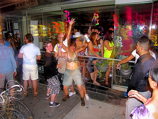 party, church street, pride, bar, pub, toronto, city, life, blog