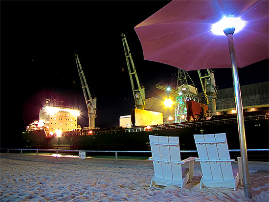 sugar, ship, sugar beach, corus quay, redpath, night, toronto, city, life, blog