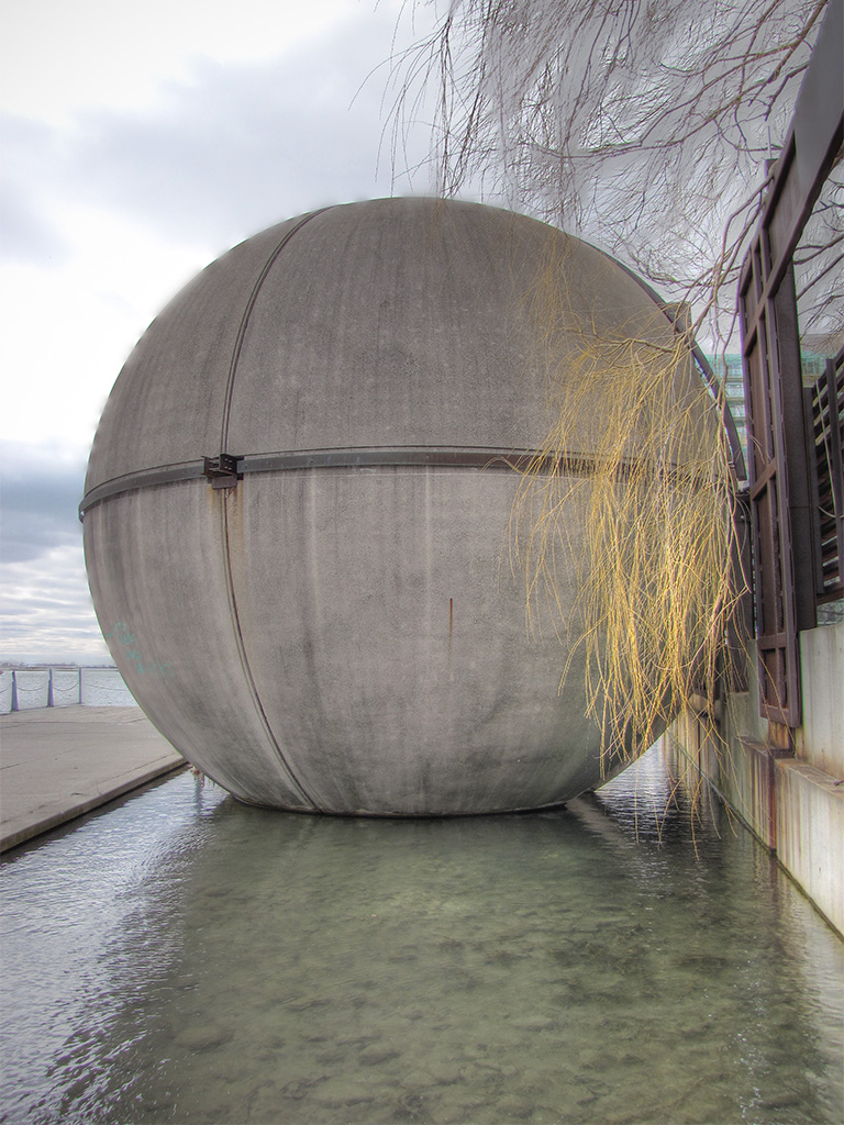 Toronto City Life » Toronto’s balls of concrete