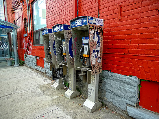 Public phones, Beverley and Dundas